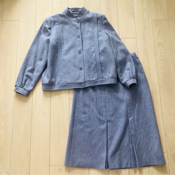 Set of 2 Vintage The Edinburgh Woollen Mill Wool Jacket and Skirt Sz 16 - Picture 1 of 16
